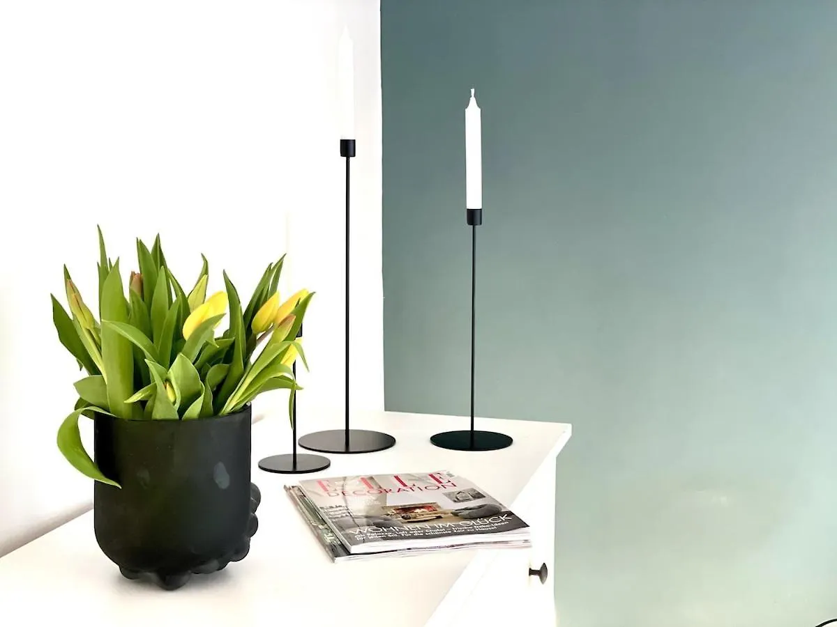 Boutique Apartment Im Charmanten Altbau Λίμπεκ