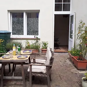 1-zimmer-apartment 1 Im 1. Obergeschoss Lübeck